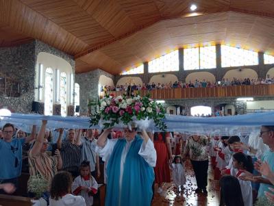 N. Sra. Aparecida - Missa das CrianÃ§as (12/10)